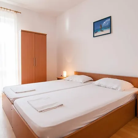 Cozy With Balcony In * ドゥブロブニク